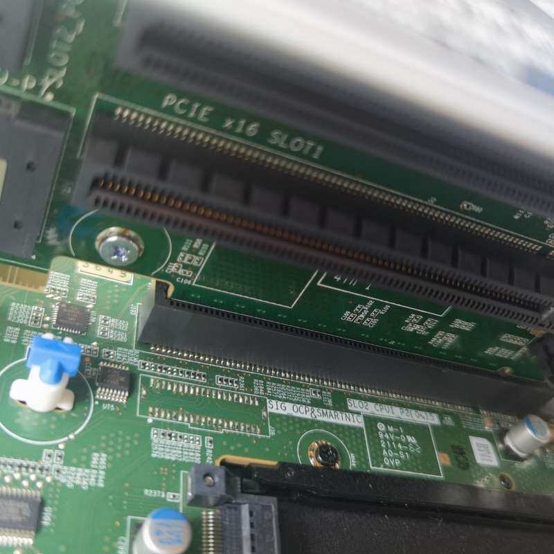 英业达/Horsea 2U 3.5*12盘 AMD准系统 背--议价商品