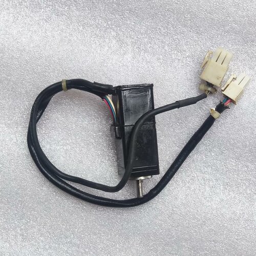拆机安川伺服电机SGMM-A2C313 24V 20W--议价商品