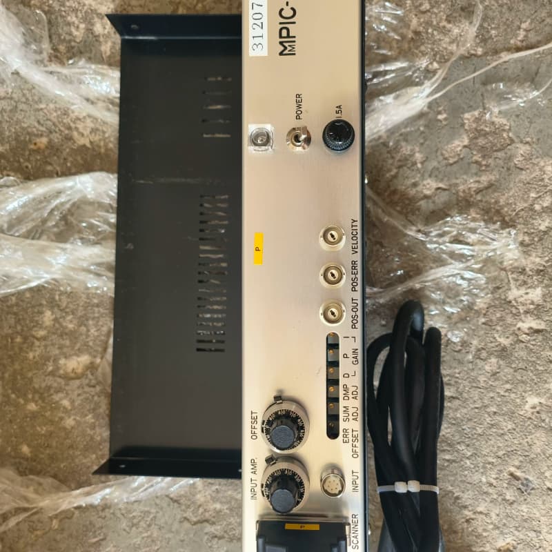 MPIC-20A激光切割控制器，二手拆机，功能正常。接口齐全--议价商
