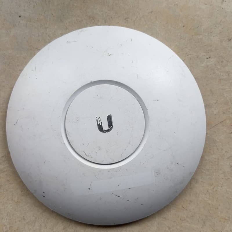 ubnt优倍快ap ac pro ，原装二手实物图，功能--议价商品