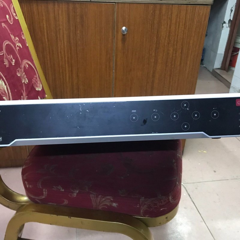 海康8路4盘异源录像机，DS-7708N-K4，8路高支持--议价商品