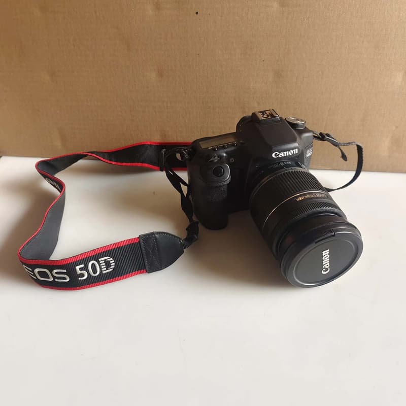 佳能EOS 50D单反相机 带原厂18-200mm镜头 镜头--议价商品