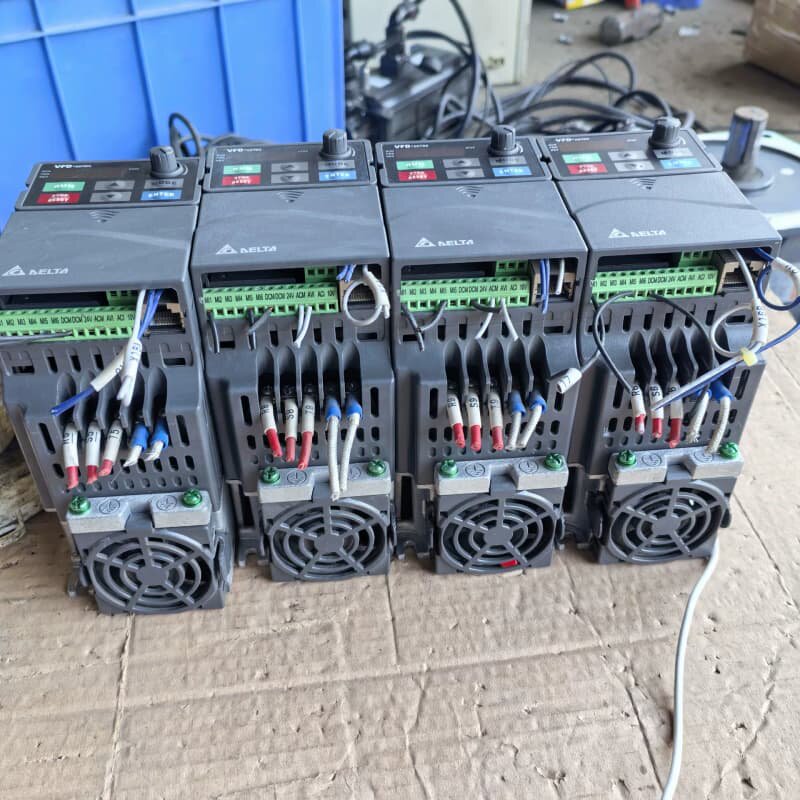 拆机5个二手台达变频器--议价商品