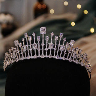 新娘主婚纱头饰皇冠高级感女结婚韩式 白公主方糖王冠奢华发饰 新款