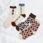 日单美拉德咖色秋冬温柔纯棉中筒袜运动袜子简约好穿好搭配博肯鞋