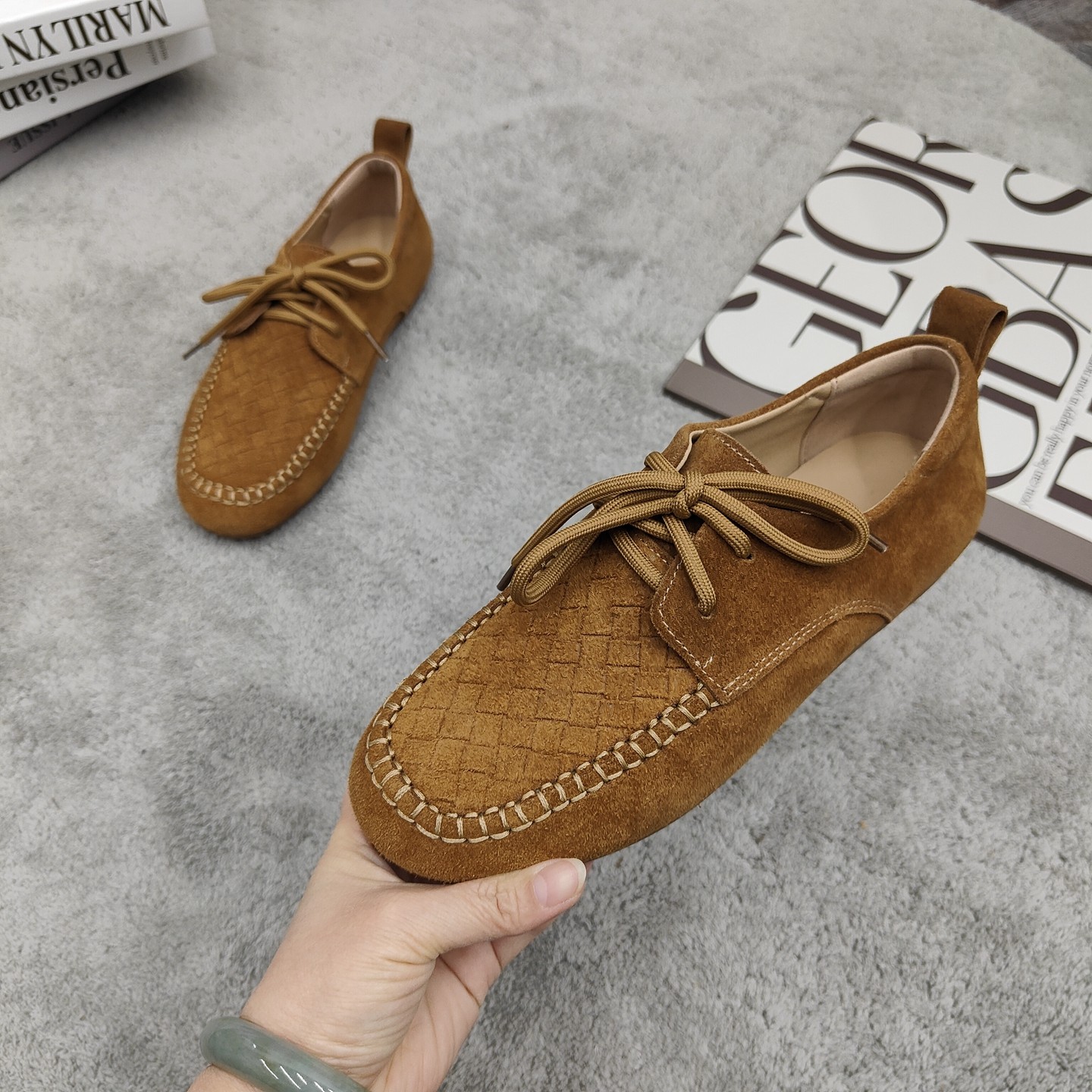 英伦风磨砂牛皮乐福鞋女2026早春新款圆头系带软底舒适深口单鞋女,女鞋,深口单鞋,淘宝优惠券,粉丝福利购,淘宝优惠卷