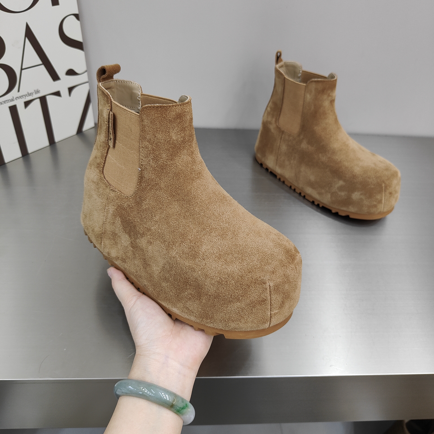 小个子内增高6CM真皮卡皮巴拉大头加绒短筒切尔西靴女厚底烟筒靴