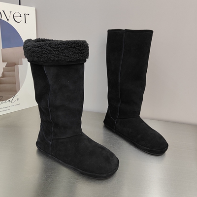 韩版真皮高筒靴女2025冬季新款磨砂皮平跟圆头简约百搭套筒骑士靴