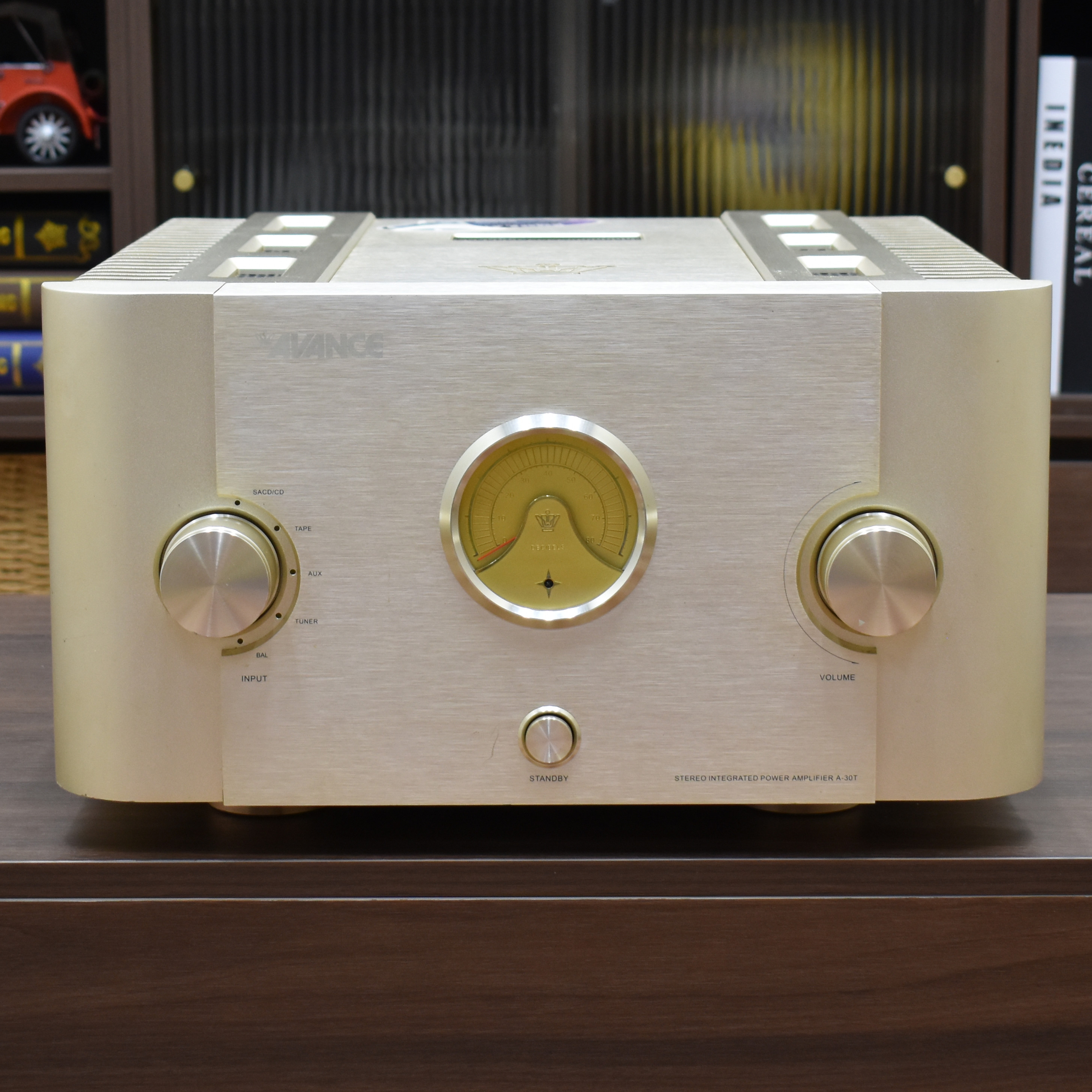 二手原装丹麦AVANCE皇冠A-30T发烧HIFI大功率旗舰前胆后石功放机