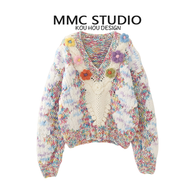 蔻后v领复古针织手工花朵毛衣