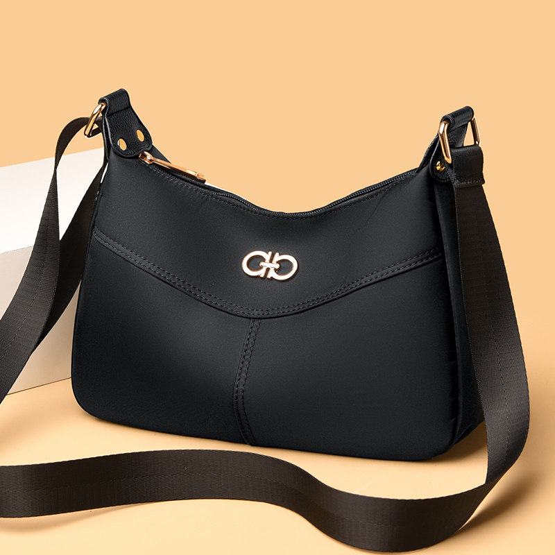 中年女士单肩包2023新款牛津布大容量百搭斜挎包休闲时尚妈妈包潮,箱包皮具/热销女包/男包,通用款女包,淘宝优惠券,粉丝福利购,淘宝优惠卷