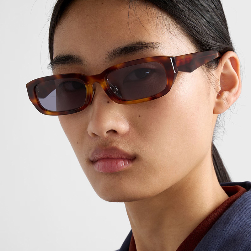 方形简约小框太阳镜2025新款墨镜个性欧美百搭女士太阳眼镜高级感