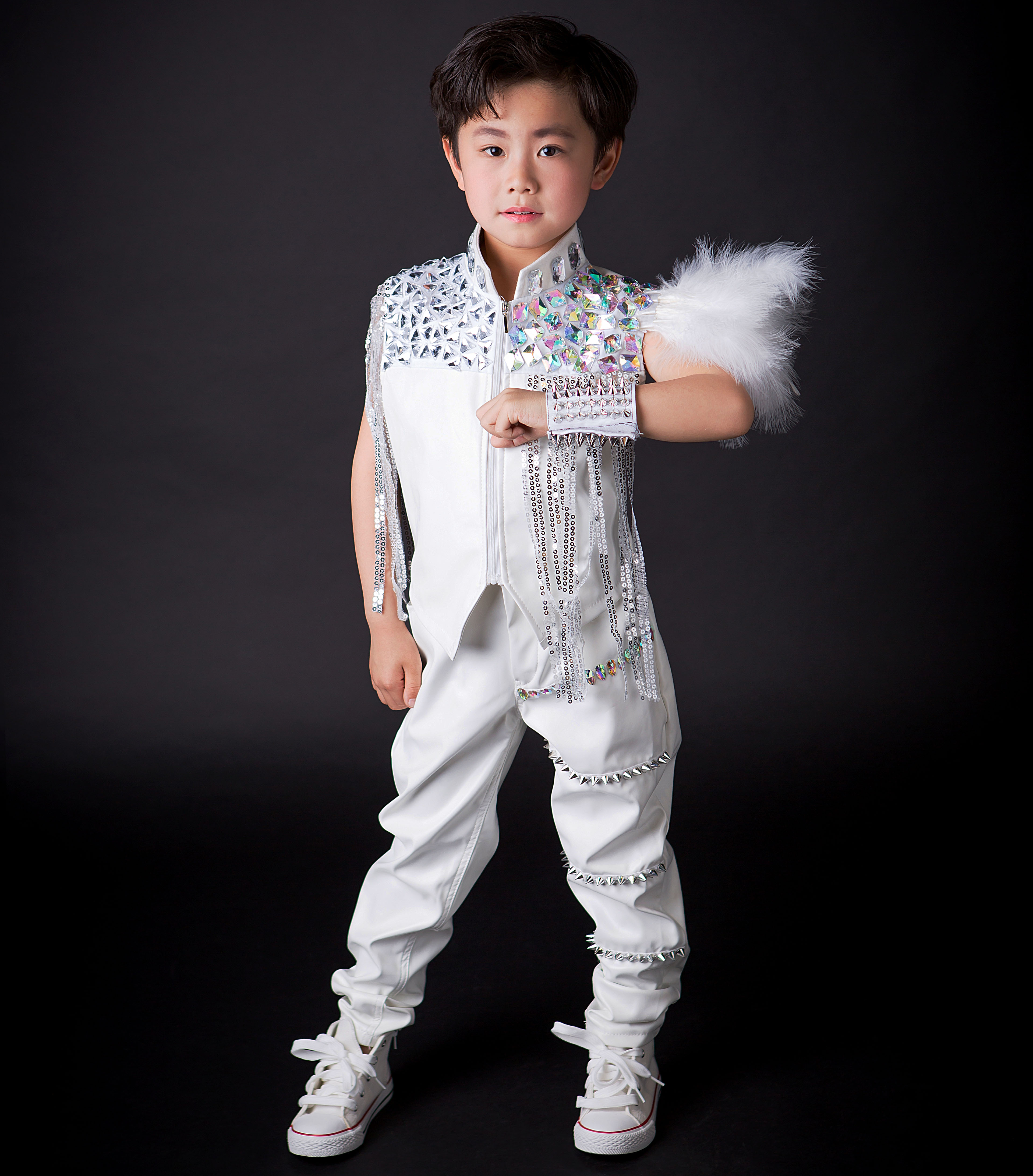 新款儿童走秀服男街舞爵士舞舞蹈演出服架子鼓服装男童主持人服
