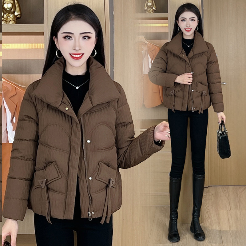 时尚保暖羽绒棉服女2025冬季新款洋气减龄立领短款保暖加厚外套潮