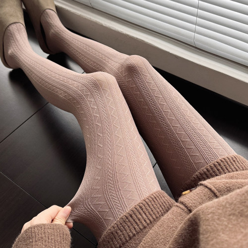 咖啡色打底裤女秋冬款天鹅绒显瘦烟灰打底袜甜美jk奶白色连裤袜