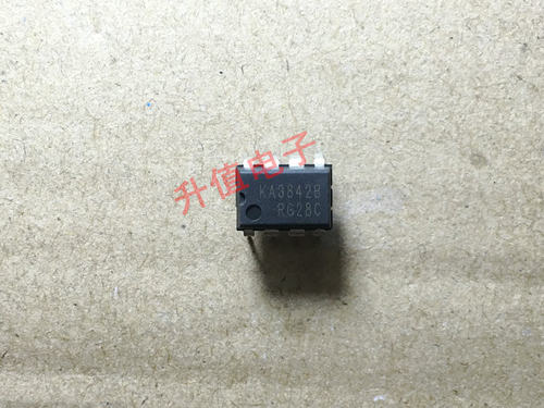 UC3842AN UC3842B KA3842 开关电源芯片 直插封装