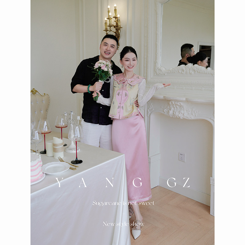 YANG GZ【静待花开】新中式新款国风刺绣百搭马甲上衣显瘦半裙女