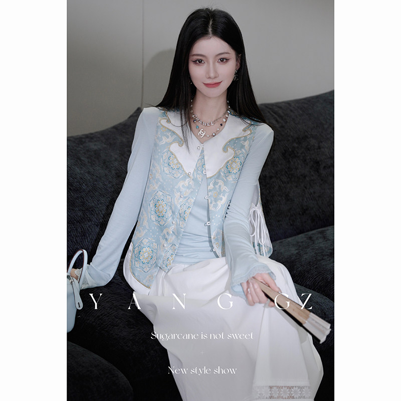 YANG GZ【林泉白鹿】新中式宝花奔鹿提花开衫马甲女气质时尚外套