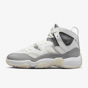 Jumpman 新款 耐克正品 002 Trey女子运动篮球鞋 DR9631 Two Nike