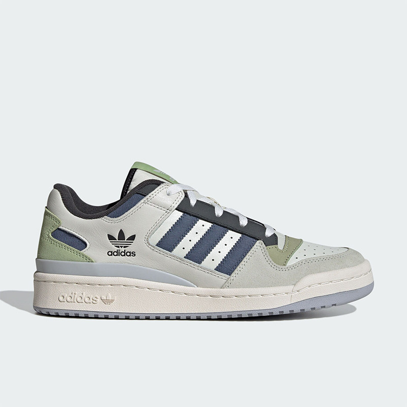 阿迪达斯男女拼色耐磨板鞋