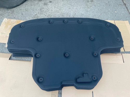 北京奔驰配件机盖内衬隔热