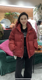 安西娅 鹅绒连帽羽绒服外套 爆款