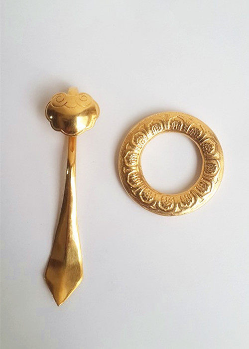 寺庙僧服 镀金衣钩钩 和尚服 衣帽钩 袈裟扣 衣钩扣 如意钩环