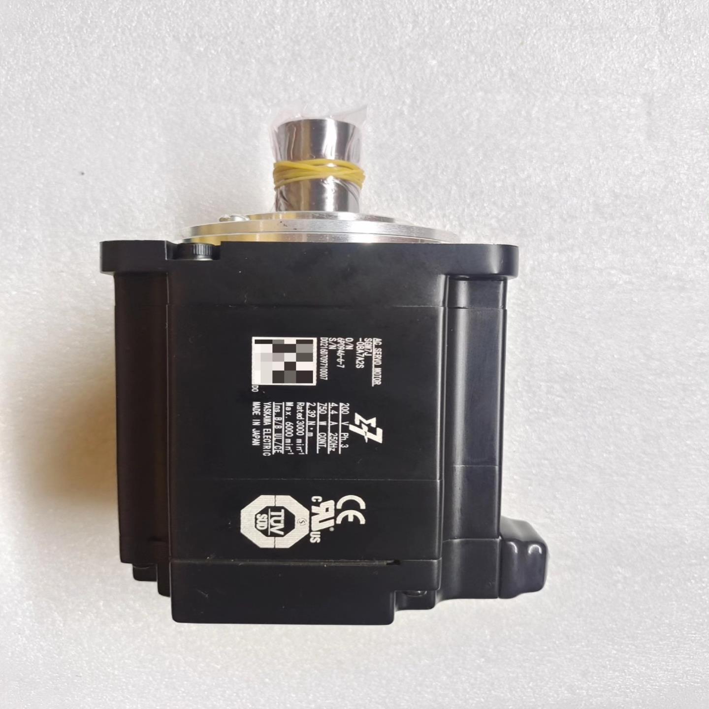 SGM7J-08A7A2S安川伺服电机全新库存现货原包装