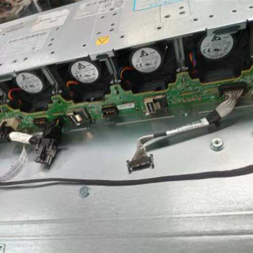 HP DL560p Gen8 服务器 5盘位 2.5寸SAS 硬盘背板 664930-001