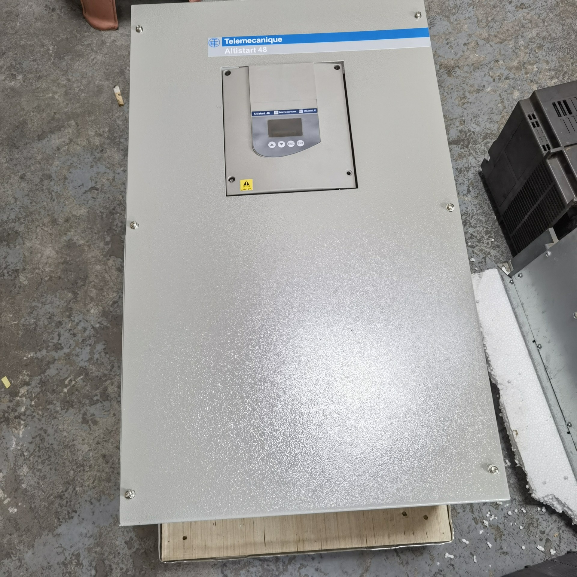 ATS48系列软启动