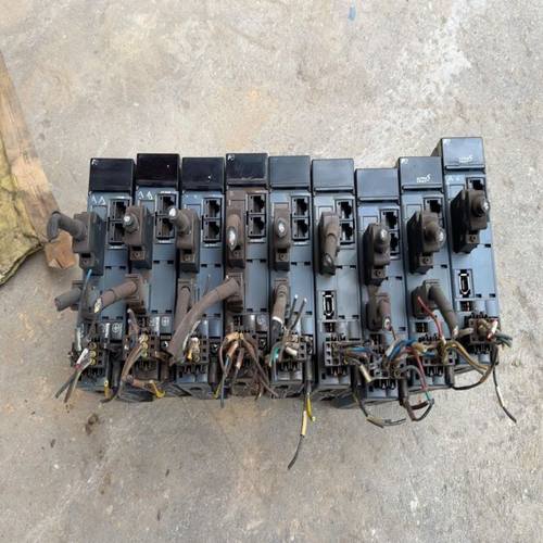 科润变频器ACD220-2S0.75L 0.75KW，220