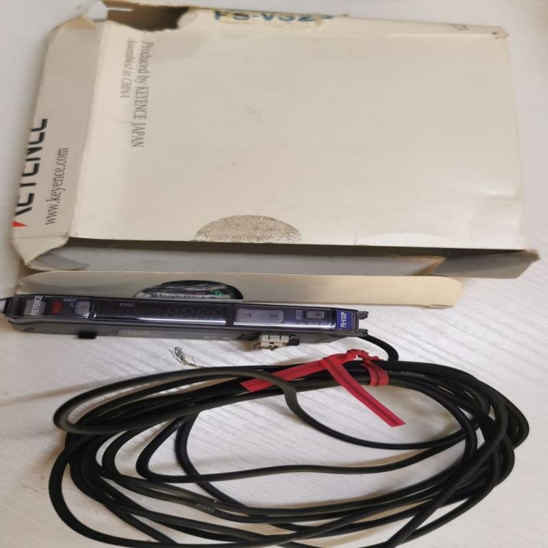 基恩士传感器SR-X80 SR-X80W SR-X100 SR-X100W 议