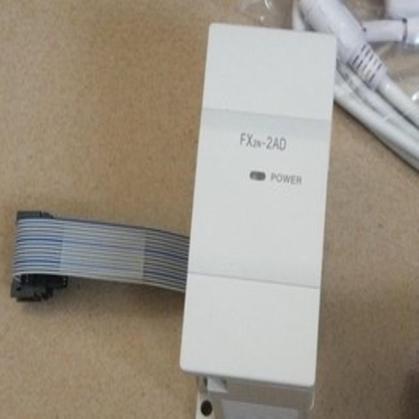 PLC FX2N-2AD2DA4AD4DA4AD-TC4AD-PTFX0N-3A1PG