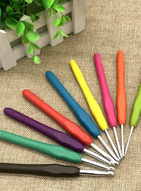 DIY编织工具套装彩虹吕钩针TPR塑料柄铝钩针 1套九支装包邮