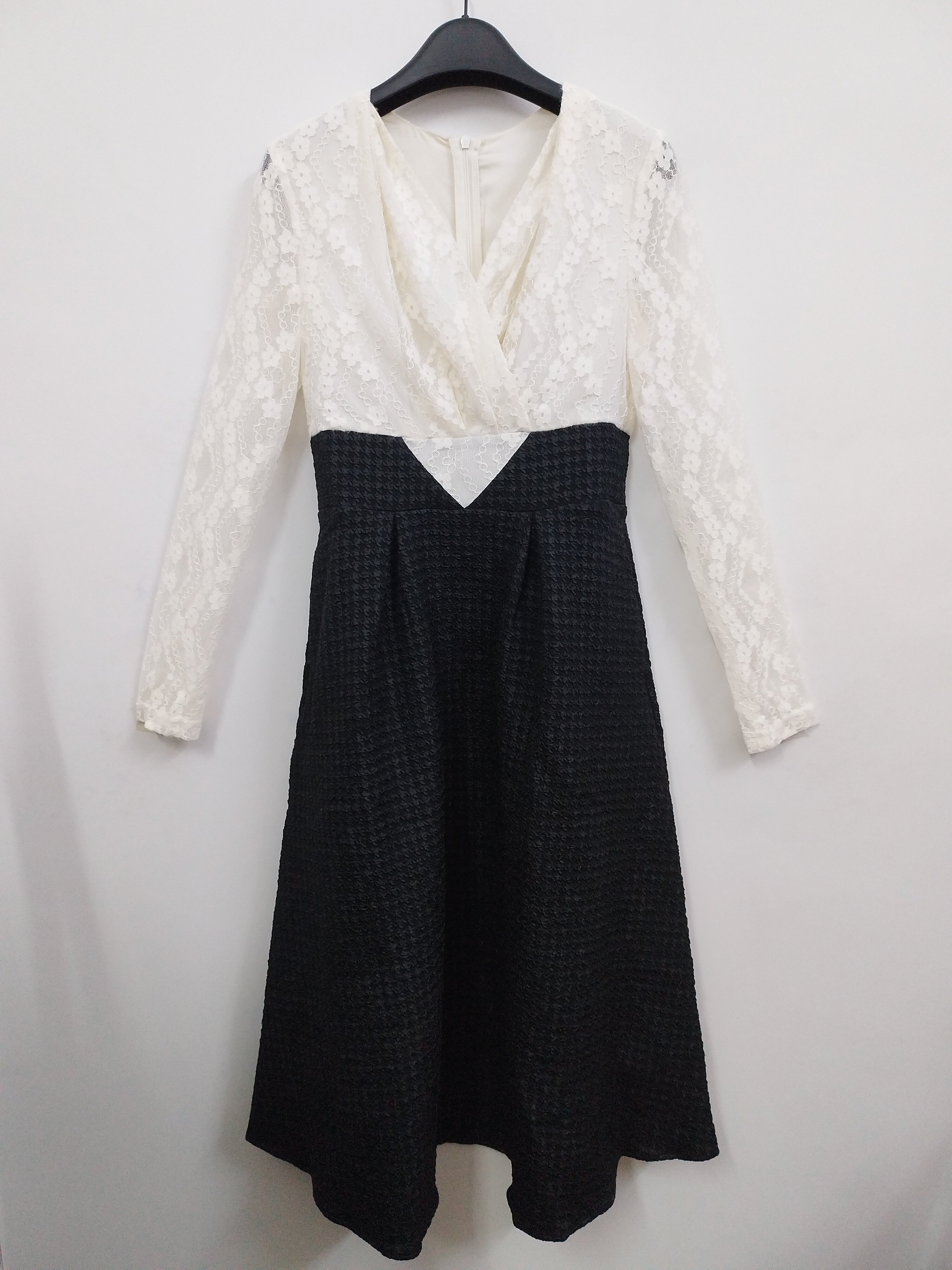 IDOLE奕多 高级感赫本风气质名媛蕾丝拼接撞色假两件连衣裙 S/M码