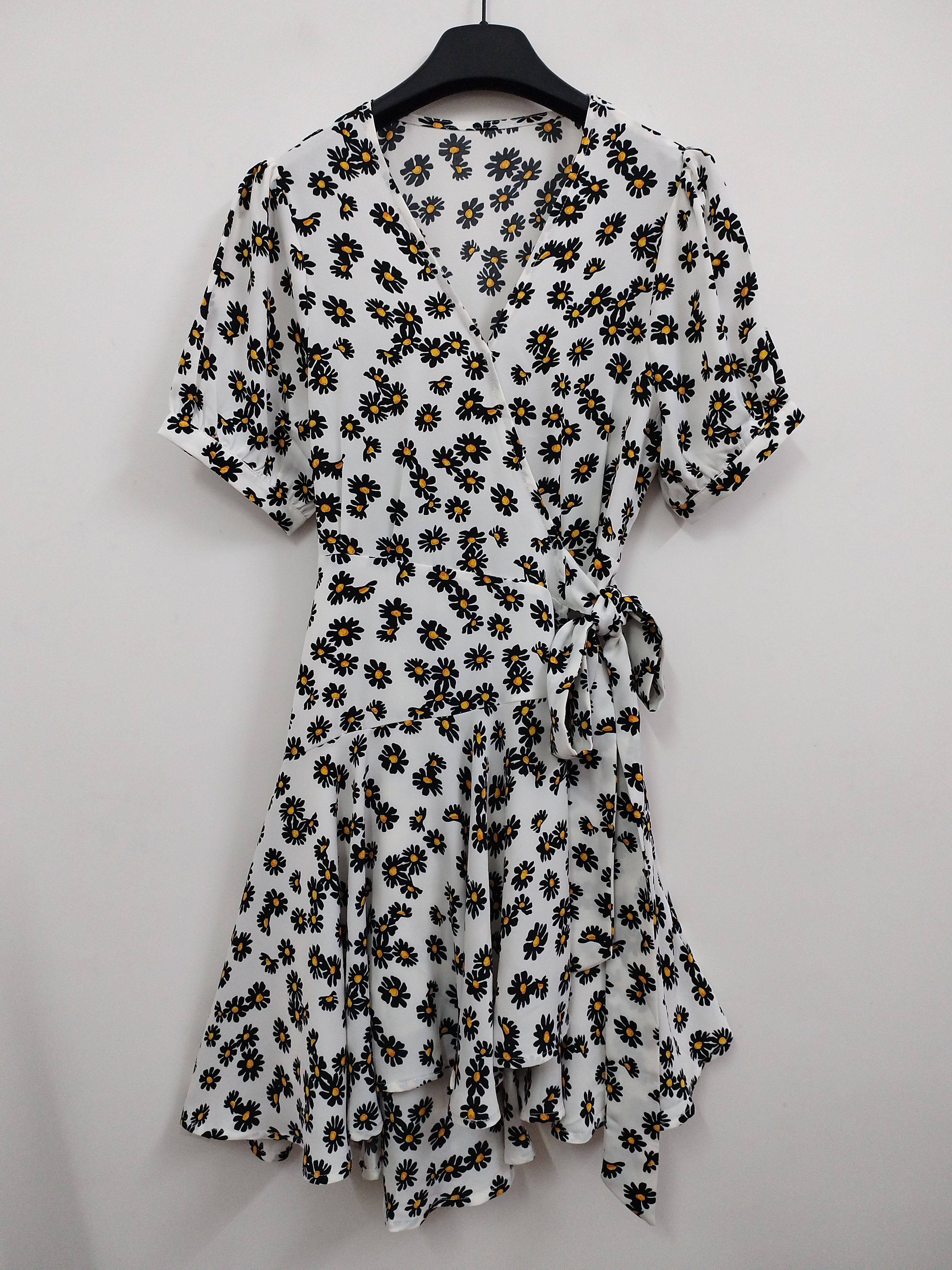 doris revolve dr 气质v领收腰雪纺裙 a字一片式女装连衣裙 m码