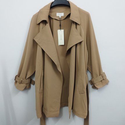 IDOLE奕多 高级感英伦风宽松版垂感薄款中长款风衣无扣驼色 M/L码