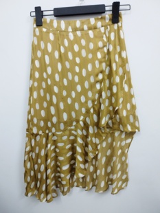 IDOLE奕多 高级感不规则荷叶边度假风波点飘逸显瘦半身裙 S/M/L码