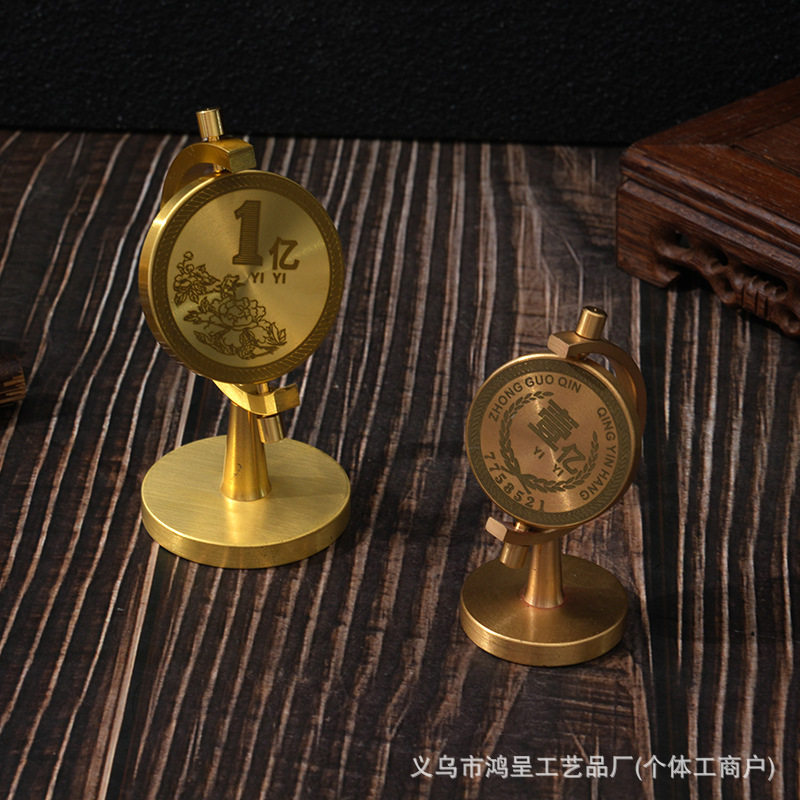新款旋转桌面解压感办公室茶桌转运爆单摆件黄铜一个亿小目标,金属材料及制品,其他金属制品,淘宝优惠券,粉丝福利购,淘宝优惠卷