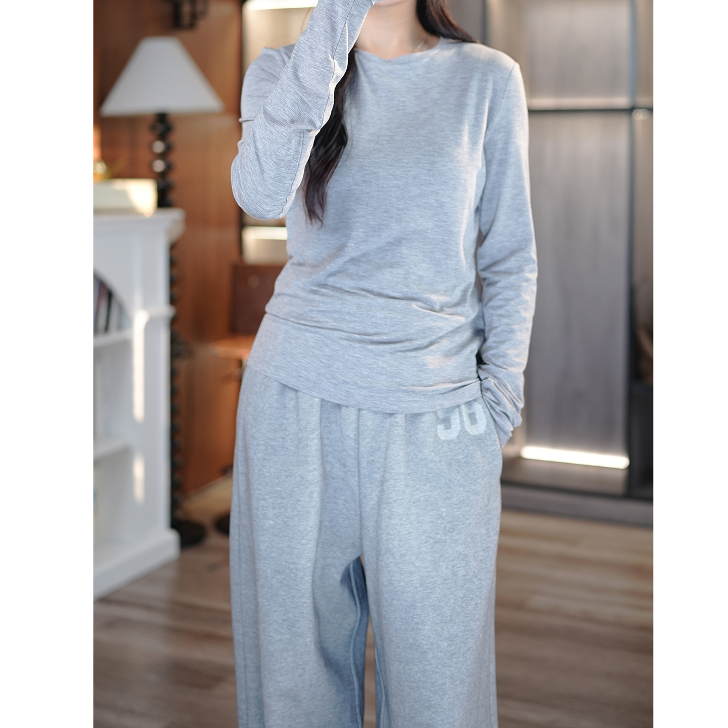 莱赛尔羊毛圆领长袖纯色打底T