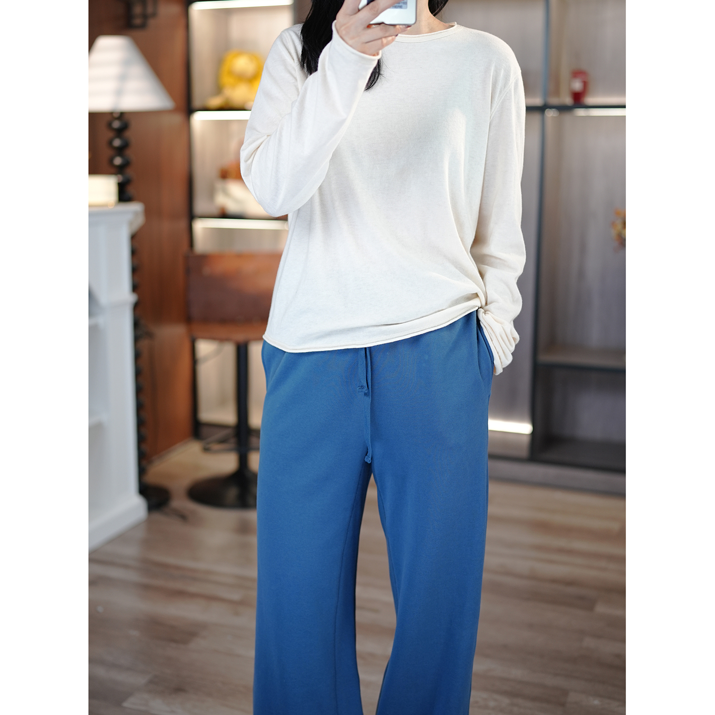 简约日系羊绒棉纺圆领长袖打底T