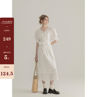 三十三【dear露易丝】镂空v领蕾丝泡泡袖上衣女松紧腰半身裙套装