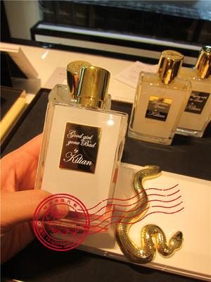 旅行装／正装好女孩变坏KILIAN