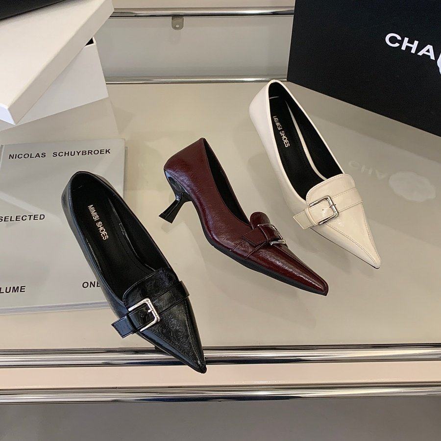 2026春季新款气质尖头皮带扣坡跟浅口单鞋女低跟通勤职业小皮鞋,女鞋,浅口单鞋,淘宝优惠券,粉丝福利购,淘宝优惠卷