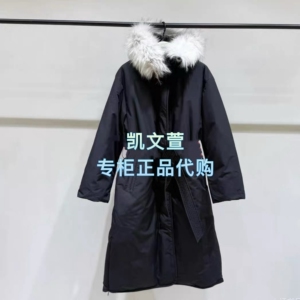 EBE4EIN004-5699现货上新专柜正品2025冬长款毛领帽子羽绒服外套