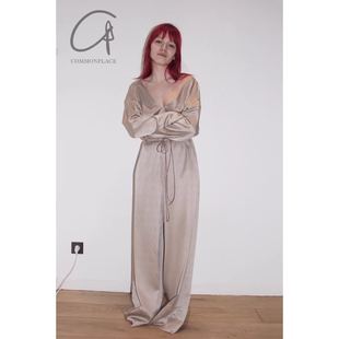 V领真丝连体衣系列 Zhou 70%OFF Rui