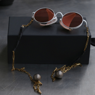 Rigards X UMA WANG联名 RG00UW4系列集合 珠链太阳眼镜