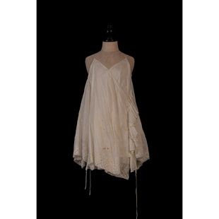 Mutedance 不规则宽松吊带背心 26春夏