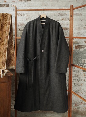 预 AVIVA JIFEI XUE 25秋冬 长款和服夹克