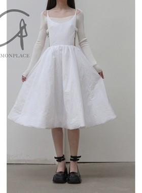 80%OFF SHUSHU TONG 深U型吊带波浪连衣裙 commonplace品牌集合店